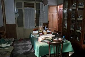 Casa angolare frazionabile in centro storico P/31