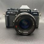 Yashica f-x3 super 2000 con Zeiss 50mm f1.7 Planar