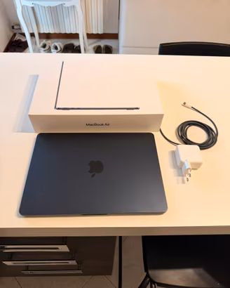 Macbook air m4 256gb