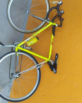 bici da corsa Pinarello 