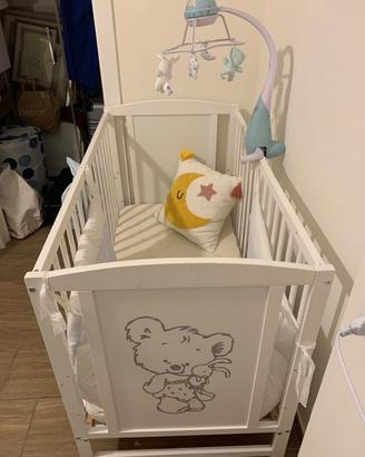 Culla/Lettino per neonato completo di accessori