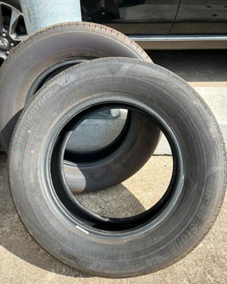 Gomme nuove 215-65-16 bridgestone