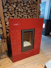 STUFA IN MAIOLICA THUN