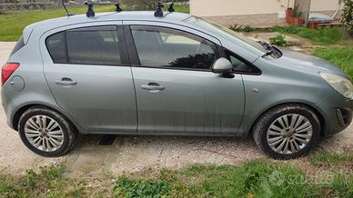 Opel corsa d 95 cv