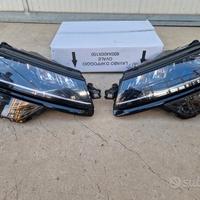 Fari skoda karoq full led/pari al nuovo