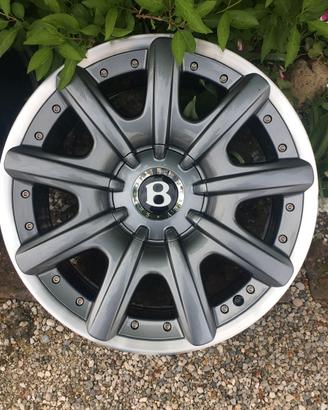 Cerchi bentley