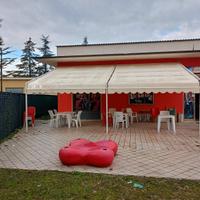 tenda da casa o bar 