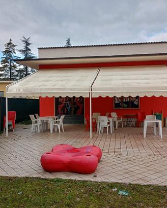 tenda da casa o bar 