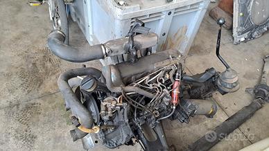 Motore e Cambio 5 Marc Mercedes 240 w123 o 208 308