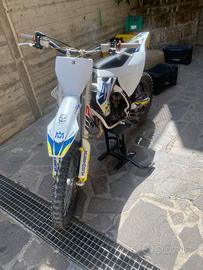HUSQVARNA TC 85