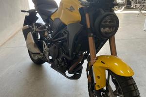 Honda cb 300
