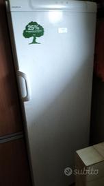 Congelatore verticale Electrolux