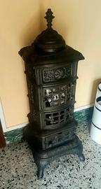 Stufa da arredo in ghisa primi '900