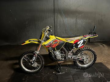 Suzuki rm 250 2t