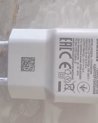 Caricabatterie Samsung ETAOU83EWE 5V 1A
