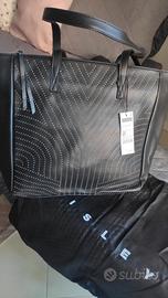 Borsa Sisley nera con strass 
