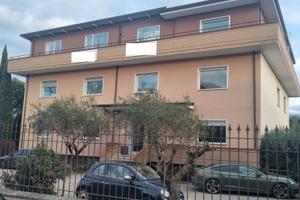 Stabile cat. D/8, vendita per intero o frazionato