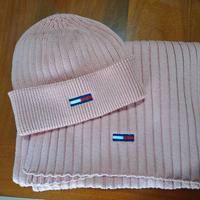 Completo sciarpa e cappello Tommy Hilfiger 