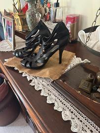 Scarpe sandalo nere