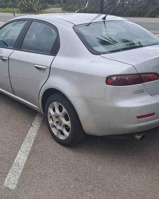 Alfa Romeo 159