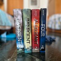 📚 Saga Divergent – Veronica Roth