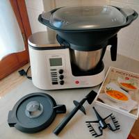 Robot da cucina (simile al Bimby)