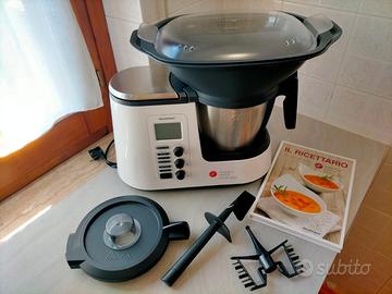 Robot da cucina (simile al Bimby)