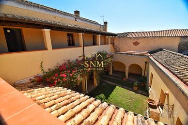 Indipendente su più livelli