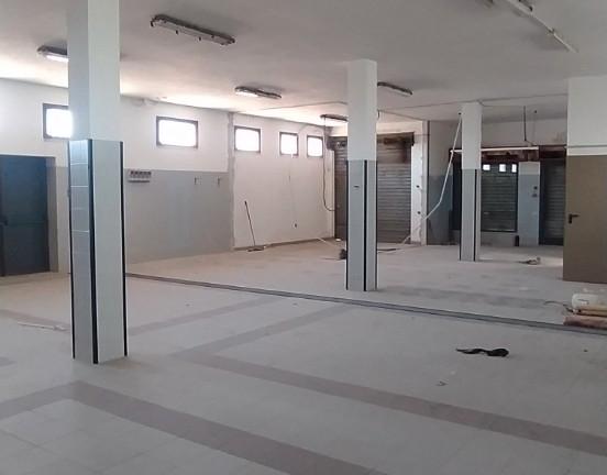 Capannone in zona artigianale