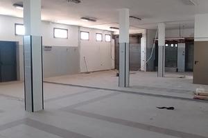 Capannone in zona artigianale