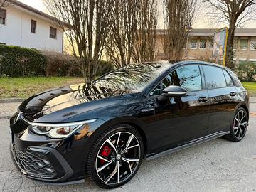 Volkswagen Golf 8 GTD 2.0 200CV 2021 Automatica