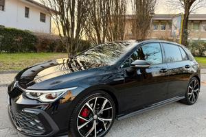 Volkswagen Golf 8 GTD 2.0 200CV 2021 Automatica