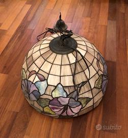 Lampadario stile Liberty