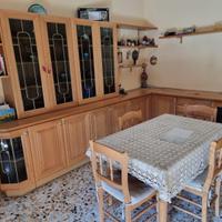 Cucina, salotto e cucinino