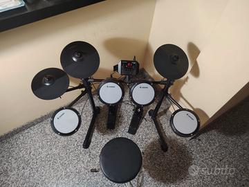 batteria elettronica +sgabello+amplificatore