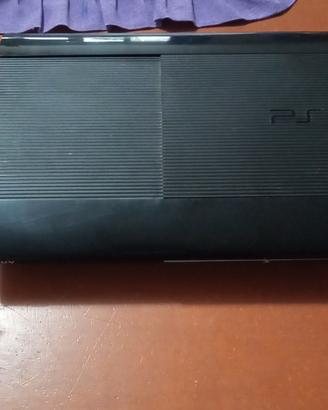 Sony PlayStation 3 super slim + Fifa 15 omaggio 