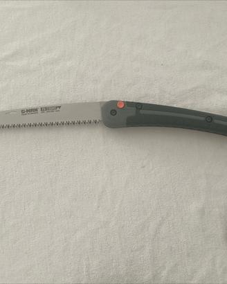 Segaccio a serramanico G-MAN Sweden lama mm. 250