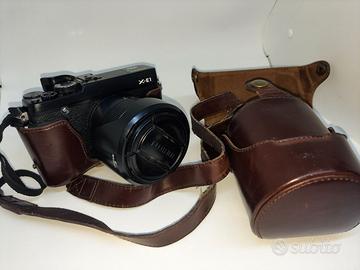 Fuji xe1 con obiettivo Fuji xc 16-50 + accessori