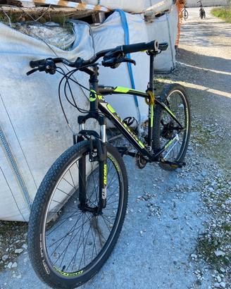Bicicletta mountain bike Atala