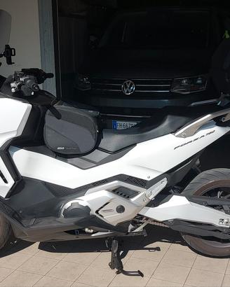 HONDA FORZA 750 2023 