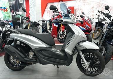 Piaggio Beverly 300
