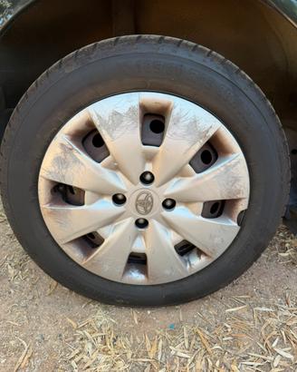 4 Pneumatici Auto nuovi  1700km percorsi Tigar