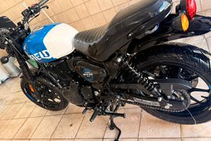 Moto royal enfield 350 del 2023
