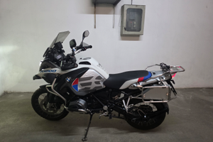 Bmw gs 1200 adventure