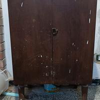 Mobiletto Vintage in Legno da restaurare 