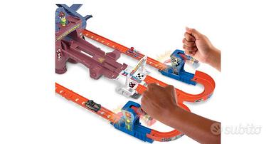 Pista Hot Wheels RacerVerse