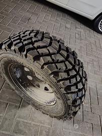 gomme 245 70 r16 