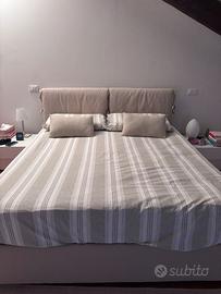 letto matrimoniale contenitivo marca Ovvio