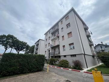 3 LOCALI A VIMERCATE