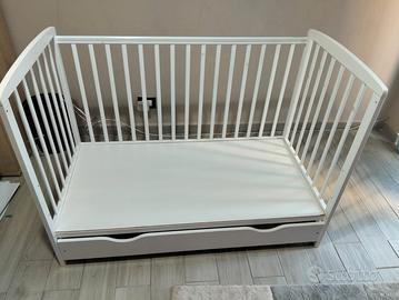 Lettino basso con cassetto 